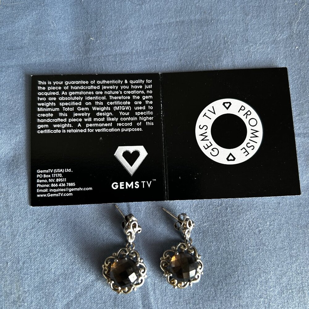Earrings - Picture 2 of 3